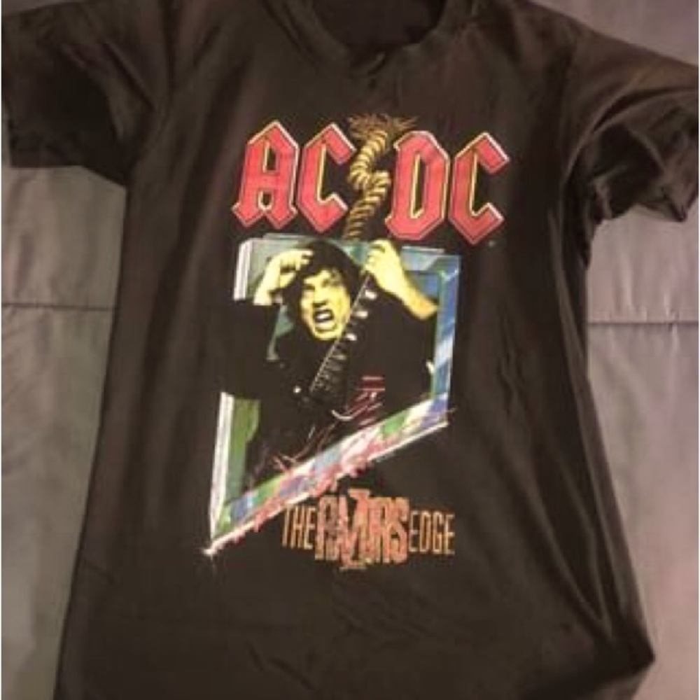 RARE AC/DC tour tshirt Razors Edge